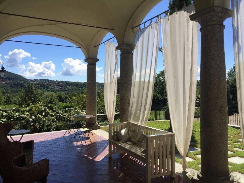 B&B Villa Natta Uggiate Exteriér fotografie